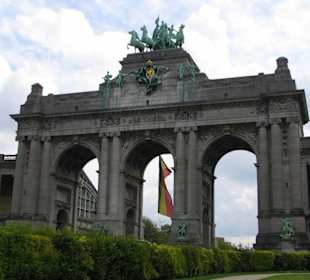 Triumphbogen im Jubelpark