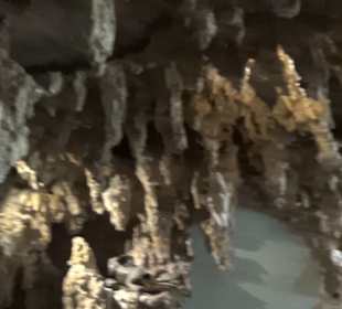 Asserspiele - Grotte - Vogelsang