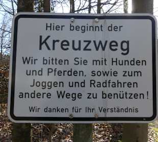 Kreuzwegbeginn in Marienfried