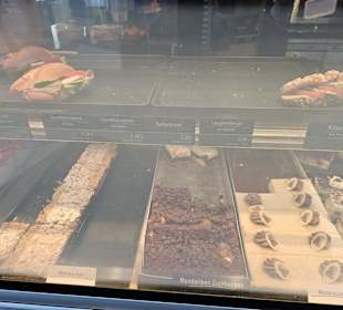 Müllerbäck direkt an der Brücke