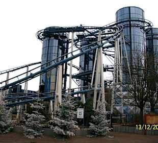 Eine der vielen Fahrattraktionen