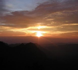 Sonnenaufgang am Mt. Bromo