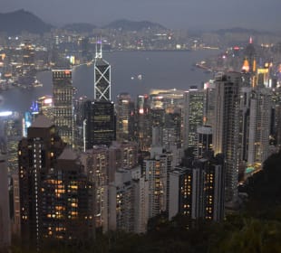 Ausblick Victoria Peak bei Nacht