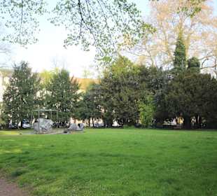 Heinrich-Heine-Monument am Schwanenmarkt