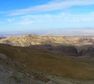 Panorama di una valle vicino al sito di Petra
