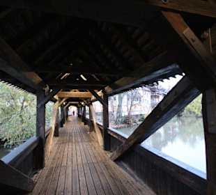 Der gedeckte Steg über die Pegnitz
