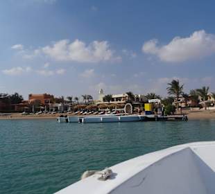 Mit dem Motorboot durch klein Venedig von Ägypten