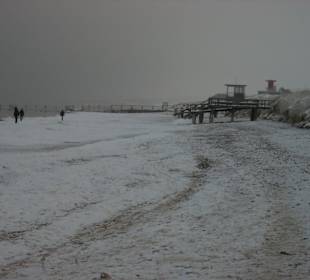 Strandabschnitt rechts der Seebrücke