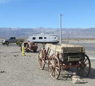 Stovepipe Wells Village
