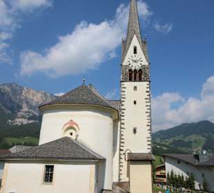 Außenansicht Pfarrkirche