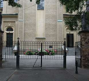 Kościół św. Barbary - brama