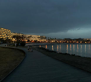 Strandpromenade Sa Coma
