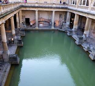 Blick auf das zentrale Becken