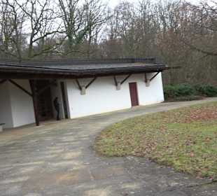 Aussegnungshalle Neuer Friedhof