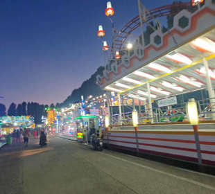 Beim Autorennen vorbei