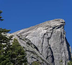 Am Fuße des Half Dome