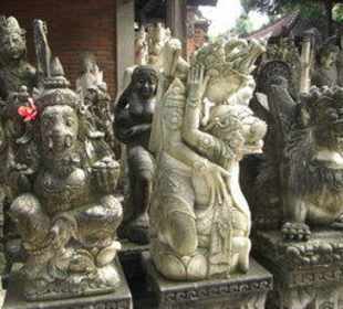 Steinfiguren