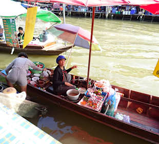 Bummeln über den Ampfawa Floating Markt