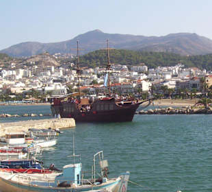 Am Hafen von Rehtymnon