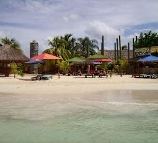 Margaritaville am Strand von Negril