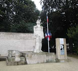  Kriegerdenkmal Troyes