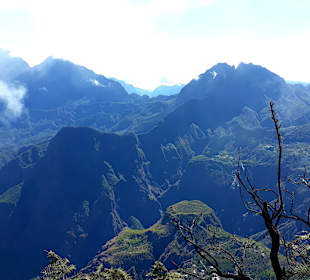 Blick in den Talkessel von Mafate