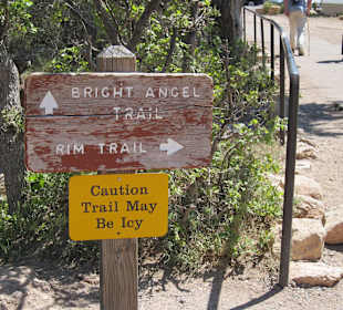 Grand Canyon - Einstieg in den Bright Angel Trail