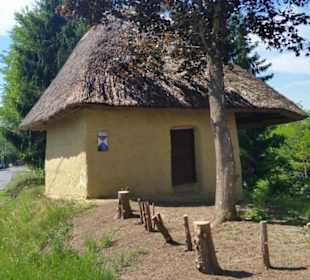 Alter Lehmspeicher in Eisenberg