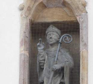 Hl. Nikolaus / Nikolai an der Außenwand