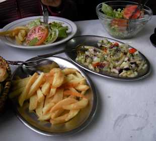 Oktopus mit Beilagen