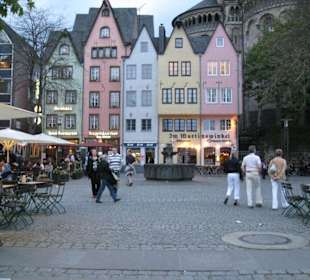 Altstadt am Rheinufer