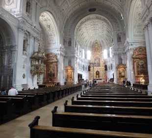 Das Kircheninnere