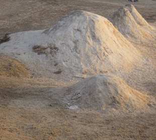 Salzberge im Chott 