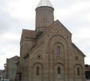 Eine der beiden Kirchen von Telawi (2)