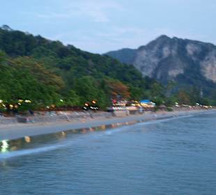 Bars und Restaurants am Strand