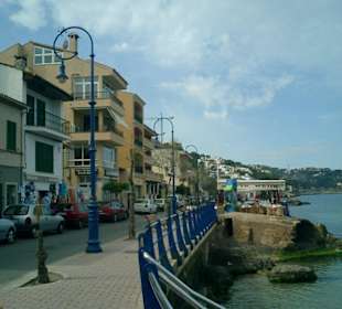 Promenade mit schönen Restaurants