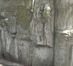 Monument Tongeren 2000