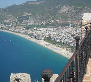 Widok z Wzgórza Khale