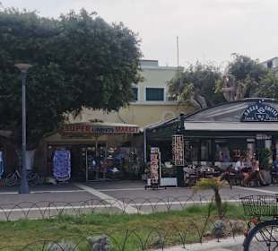 Unterwegs im Hafengebiet von Kos