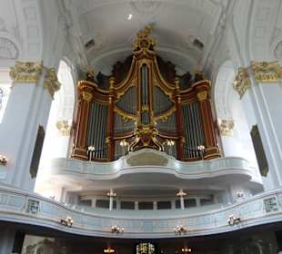 In der St. Michaeliskirche / Michel