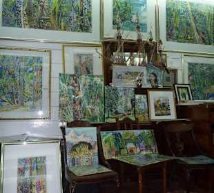Mahé, Studio von Michael Adams