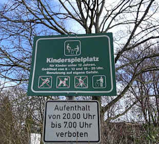 Spielplatz am Forum Großbettlingen