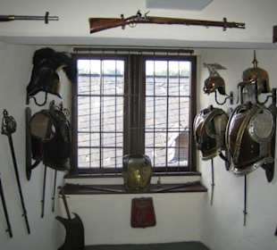 Ritterrüstungen gab es hier auch.