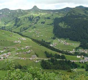 Damüls mit Mittagsspitze