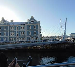 Alfred & Victoria Waterfront