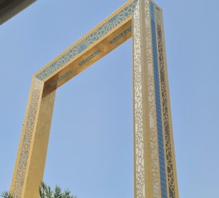 The Dubai Frame