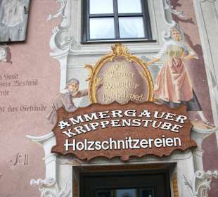 Hier wohnt ein Schnitzer.