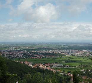 Blick nach unten auf Neustadt
