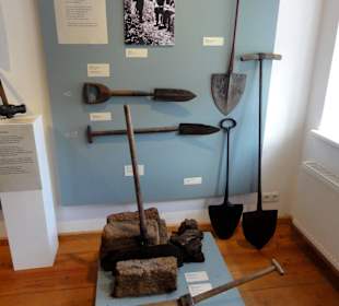 Geräte der Torfstecher