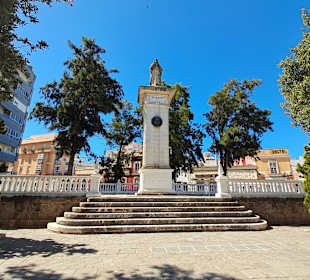 Escultura Sagrado Corazón de Jesús in San Fernando